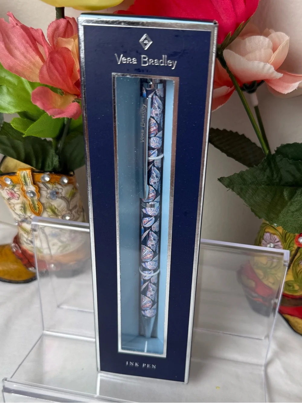 NWT Vera Bradley Morning Shells Ball Point Pen